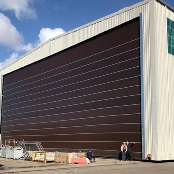 Puerta de Hangar
